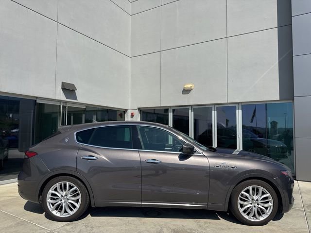 Used 2022 Maserati Levante GT image 9