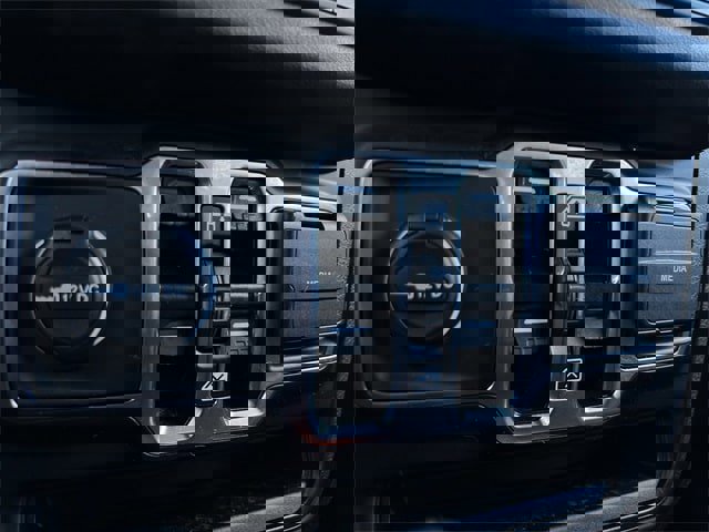 Used 2024 Jeep Wrangler High Altitude image 22