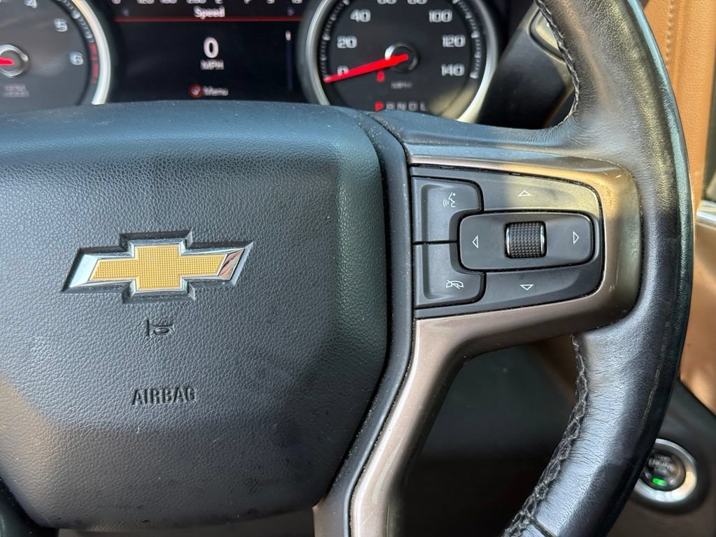 Used 2022 Chevrolet Silverado 1500 High Country w/ LPO, Dark Essentials Package AWD/4WD image 18