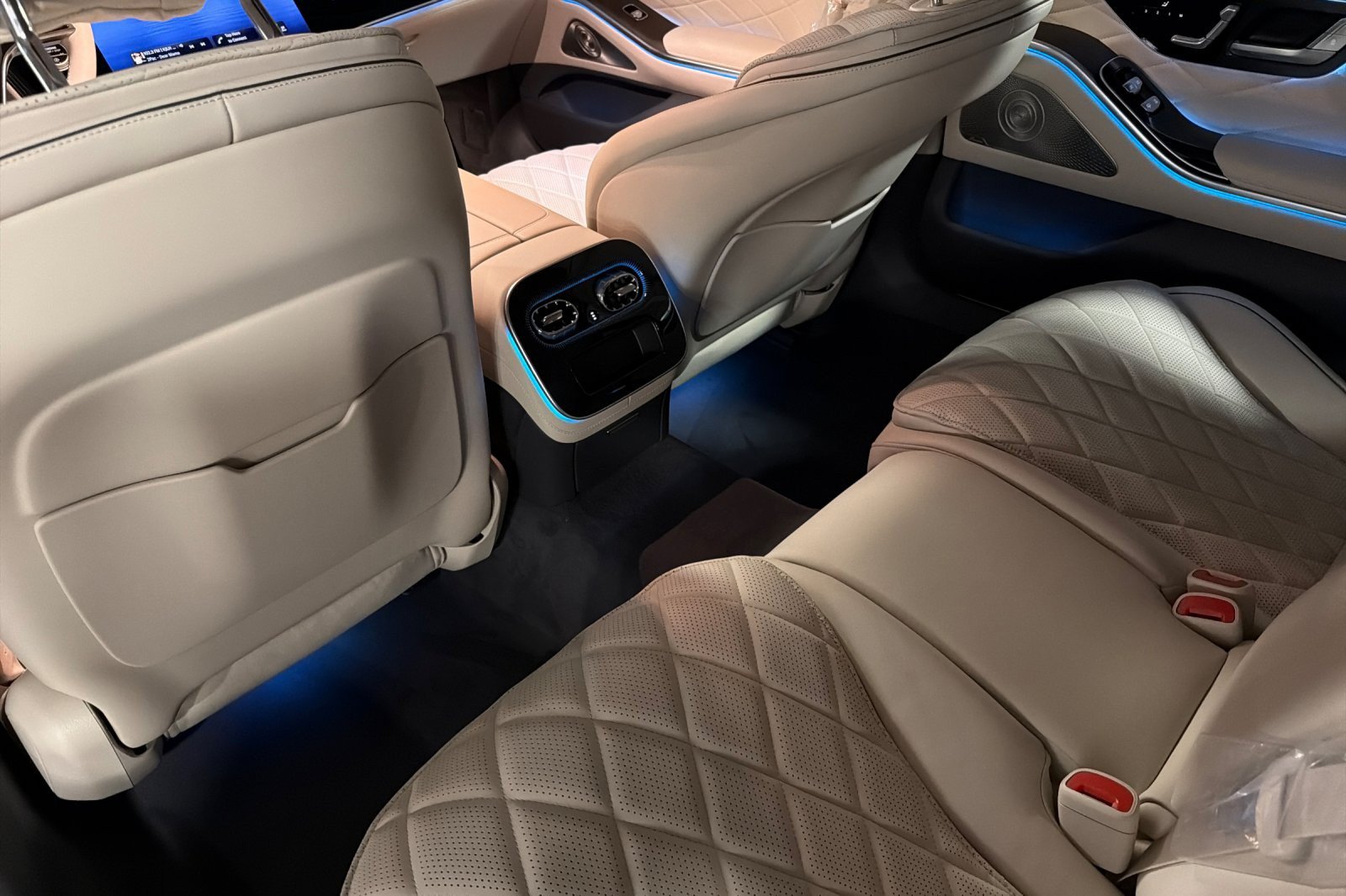 New 2027 Mercedes-Benz S 580 4MATIC Sedan image 11