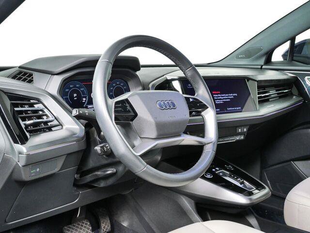 Used 2023 Audi Q4 e-tron Premium Plus w/ Premium Plus AWD/4WD image 5