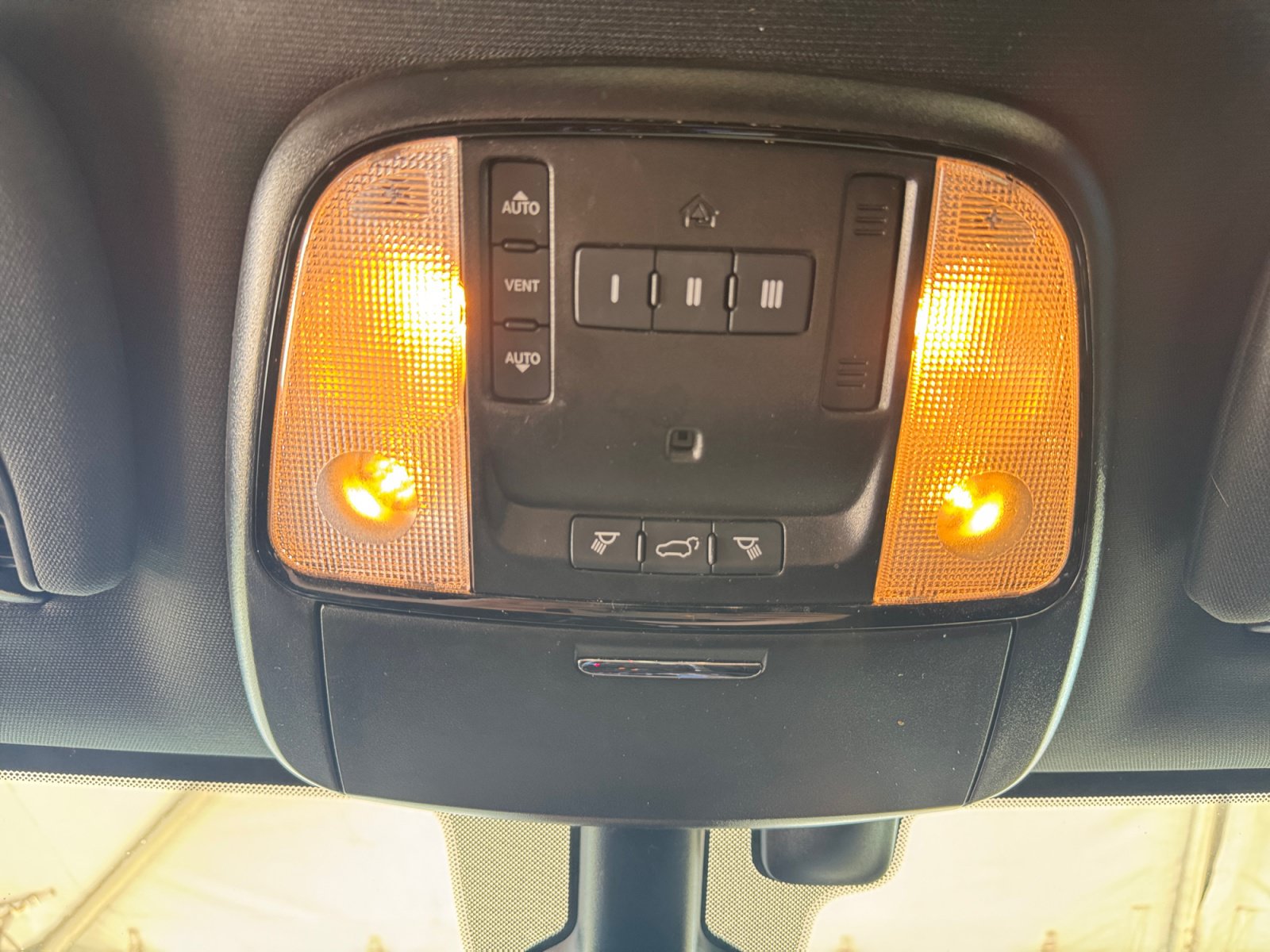 Used 2021 Dodge Durango R/T RWD image 24