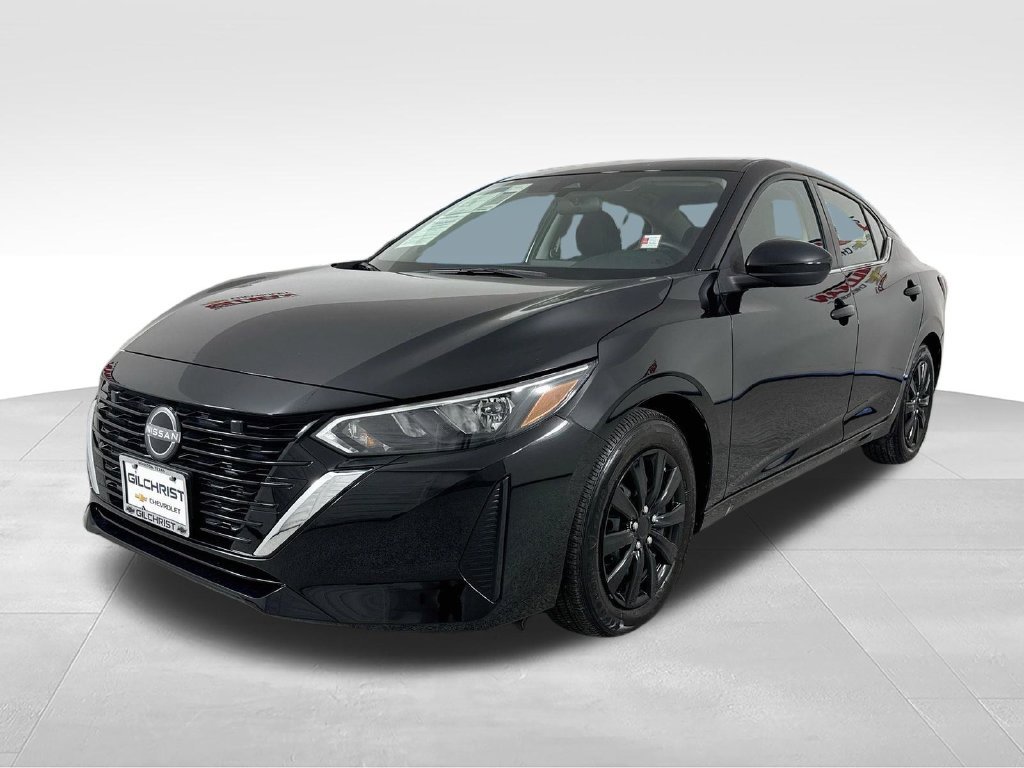 Used 2025 Nissan Sentra S FWD image 3
