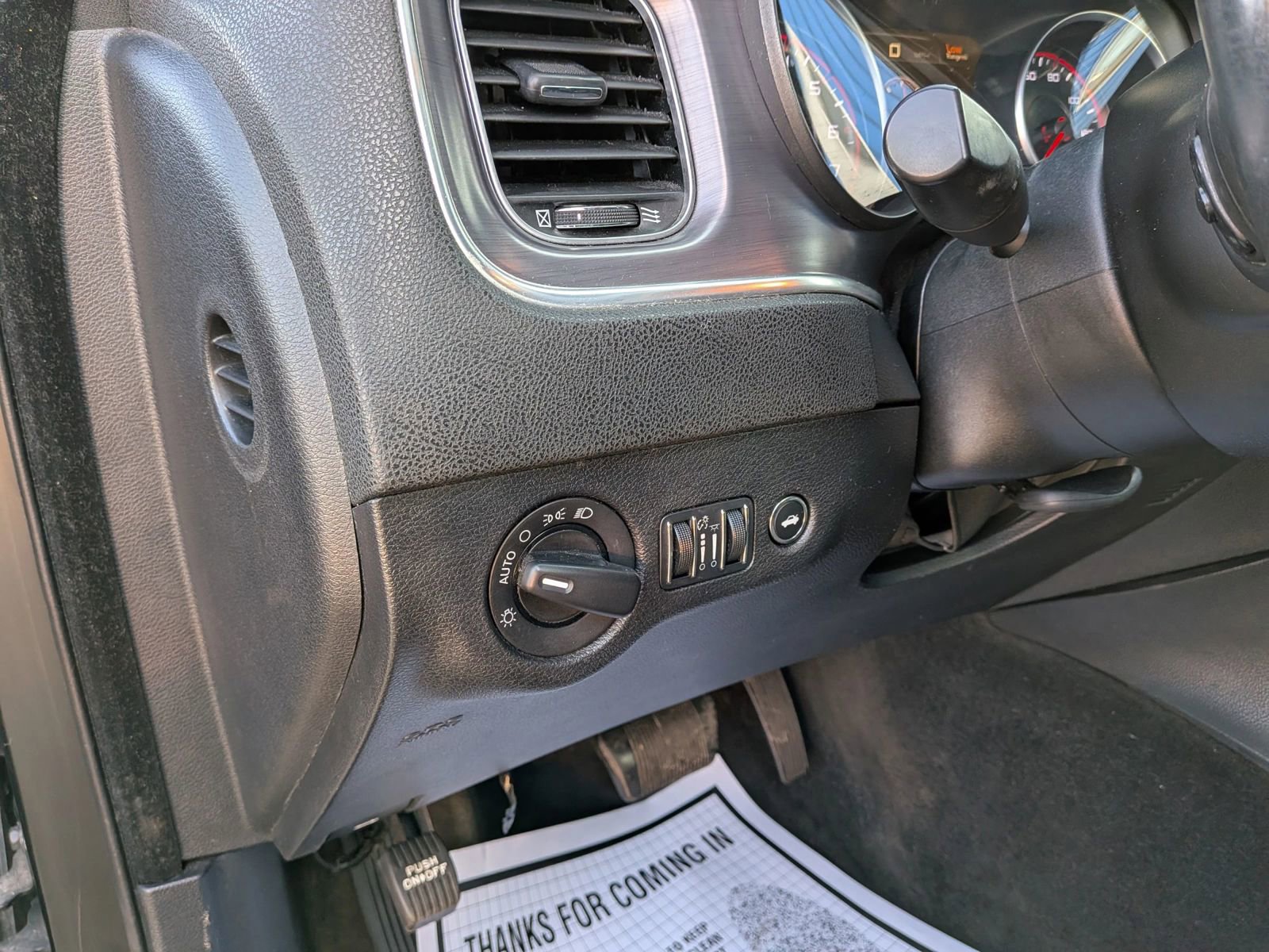 Used 2015 Dodge Charger SE image 32