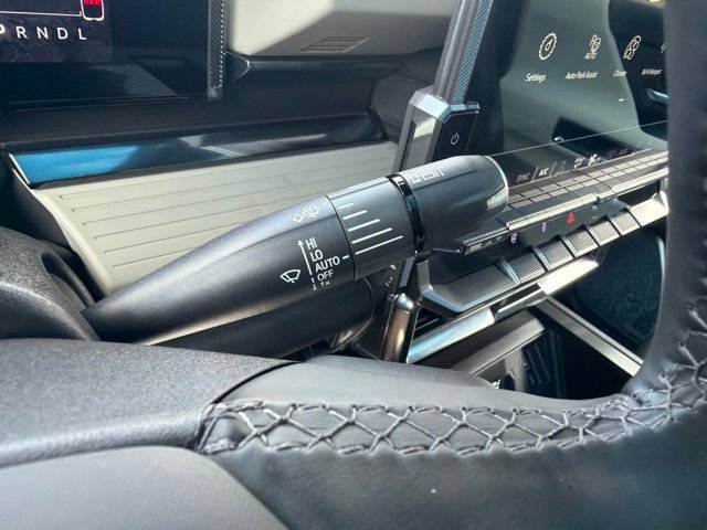 Used 2026 GMC Hummer EV SUV AWD/4WD image 37
