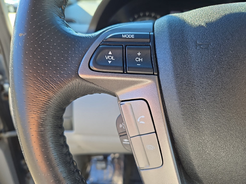 Used 2013 Honda Odyssey EX-L image 23