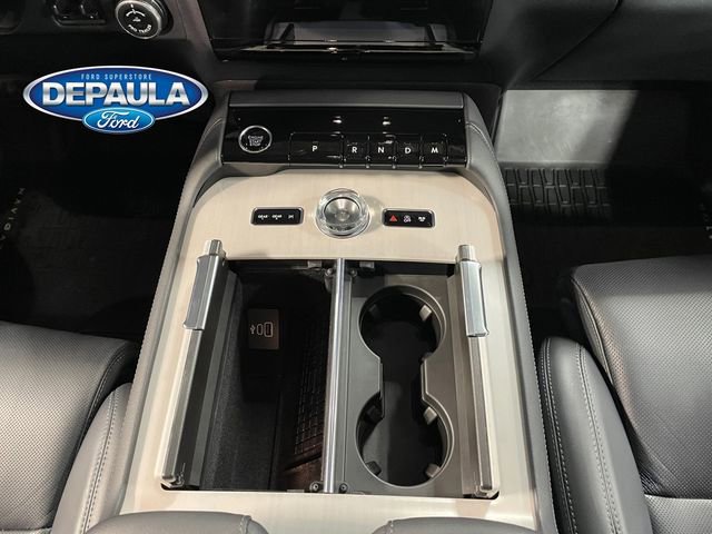 Used 2025 Lincoln Navigator Reserve w/ Jet Appearance Package image 14