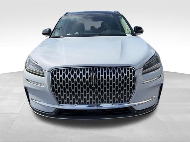 Used 2025 Lincoln Corsair FWD w/ Equipment Group 101A image 2