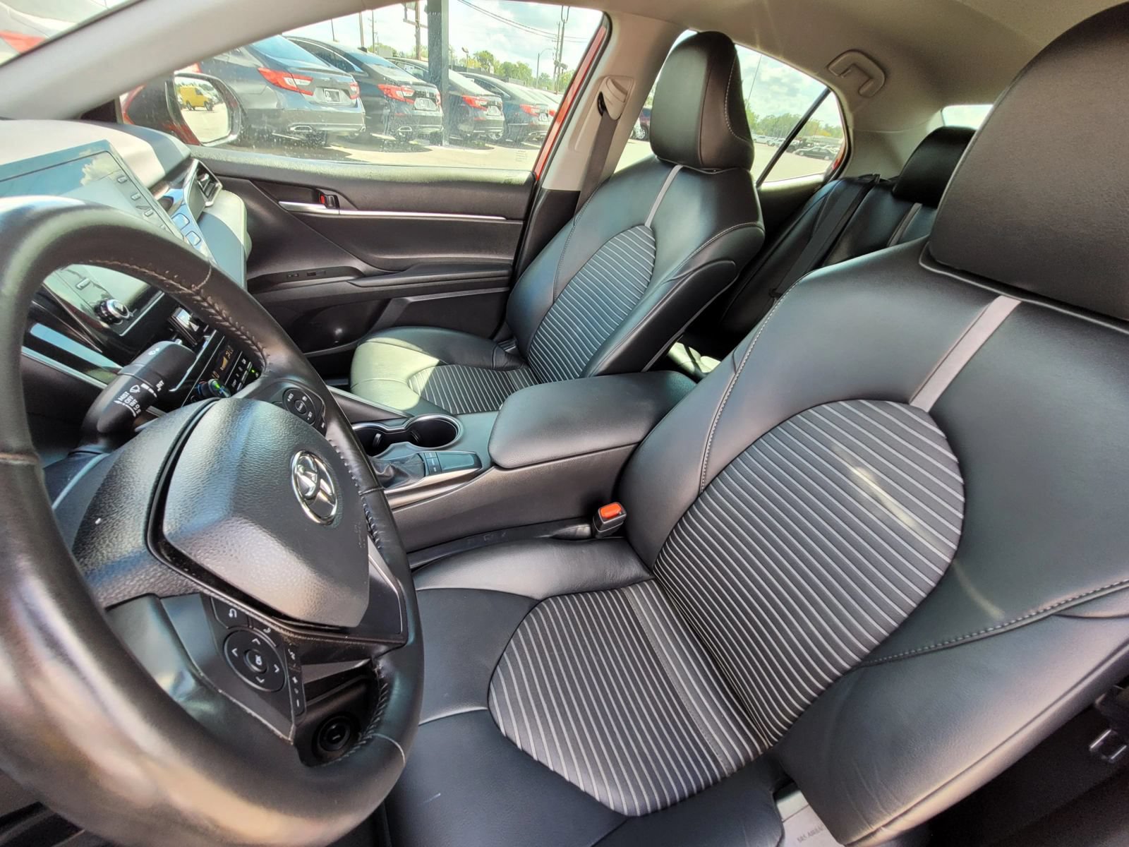 Used 2024 Toyota Camry SE w/ Convenience Package FWD image 24