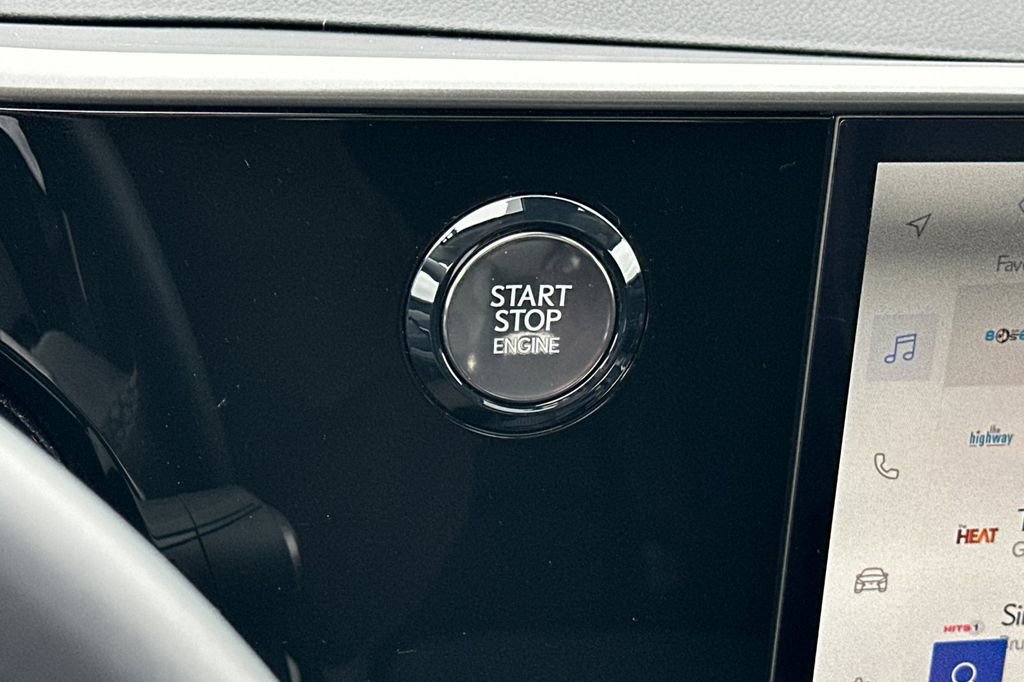 Used 2025 Lexus NX 250 FWD image 22