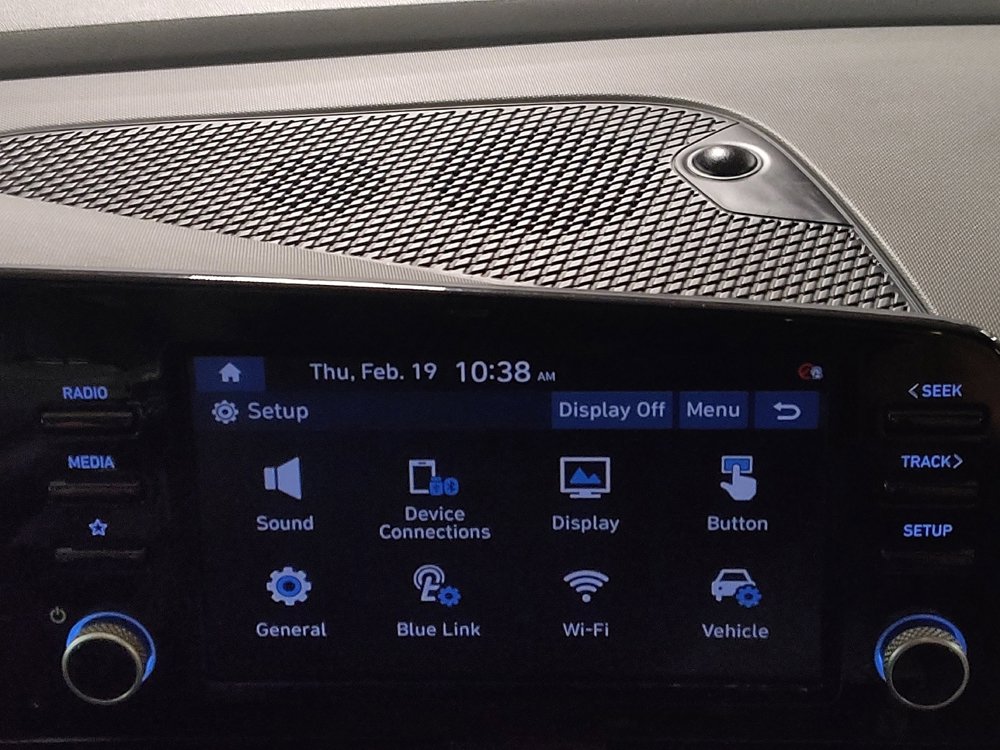 Used 2021 Hyundai Elantra SEL w/ Convenience + Premium Package image 25