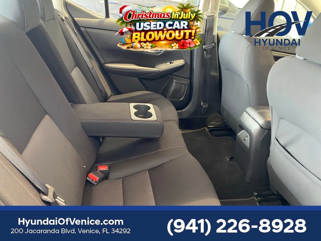 Used 2022 Nissan Sentra SV w/ All-Weather Package FWD image 26
