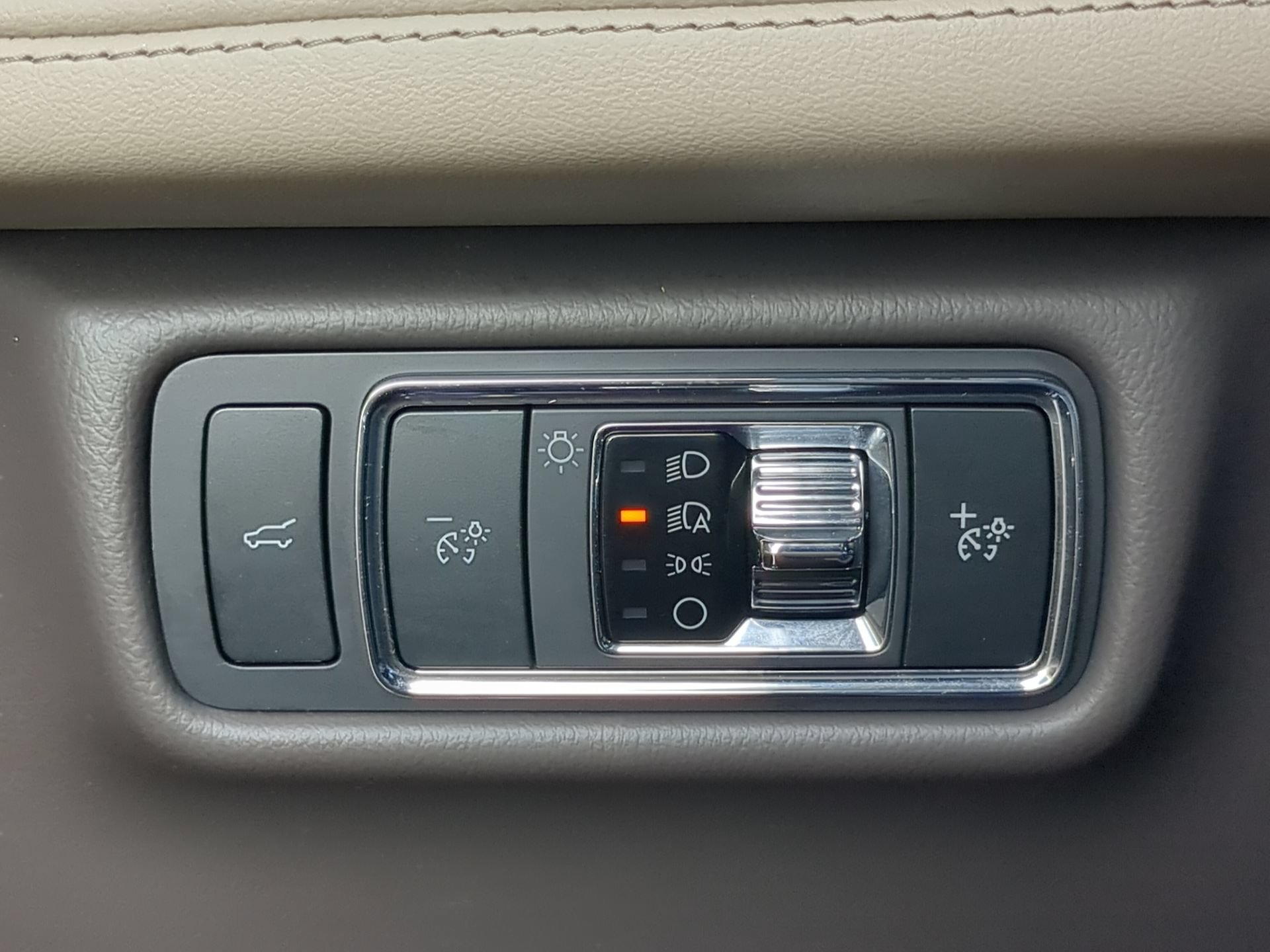 Used 2023 Lincoln Aviator Reserve w/ Equipment Group 201A RWD image 65
