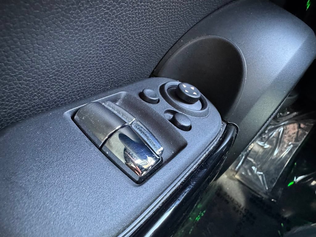 Used 2015 MINI Cooper S FWD image 24