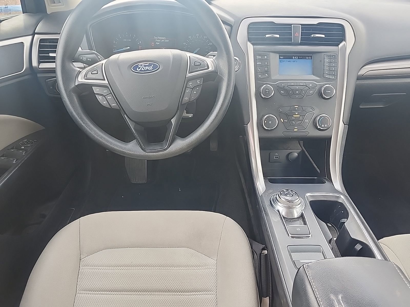 Used 2020 Ford Fusion S image 6