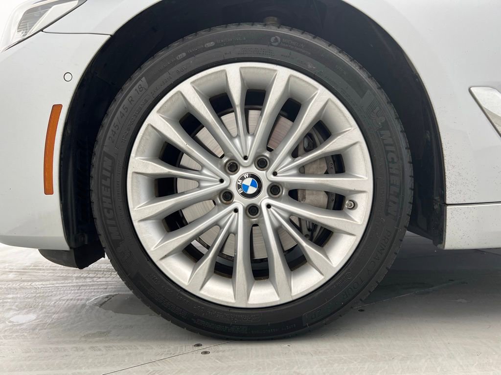 Used 2021 BMW 540i RWD image 24