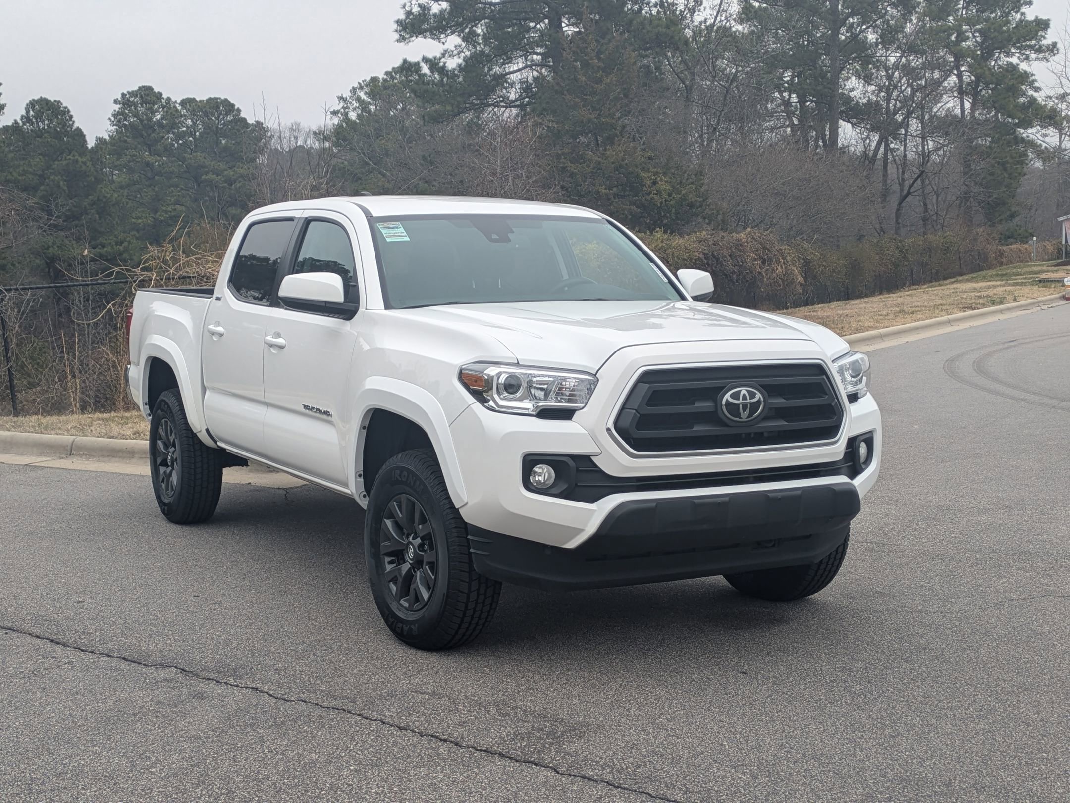 Used 2023 Toyota Tacoma SR5 image 3