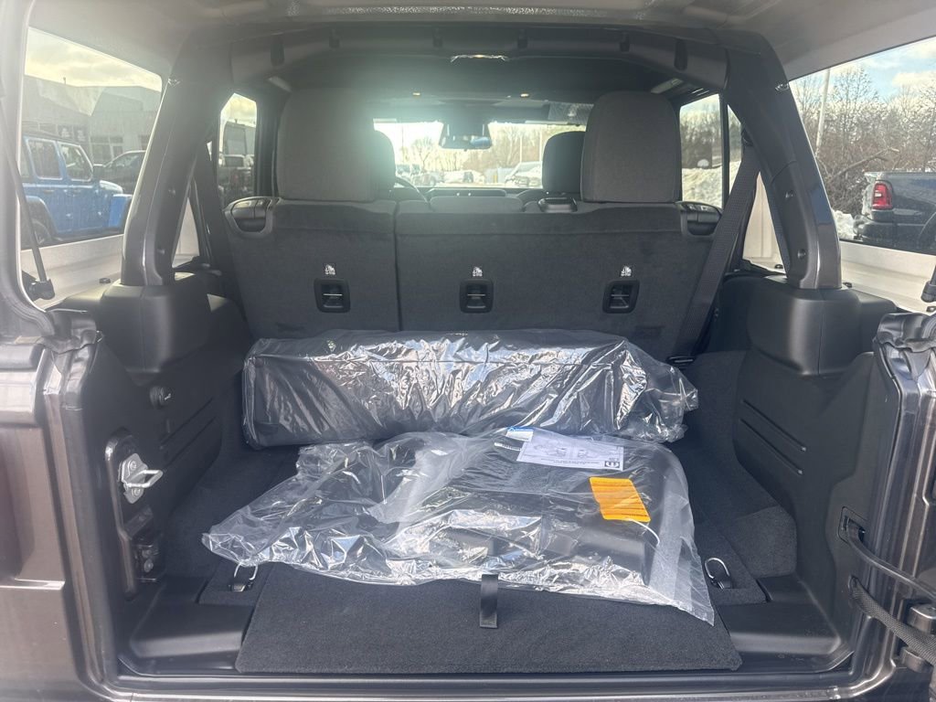 New 2025 Jeep Wrangler Sport S image 36