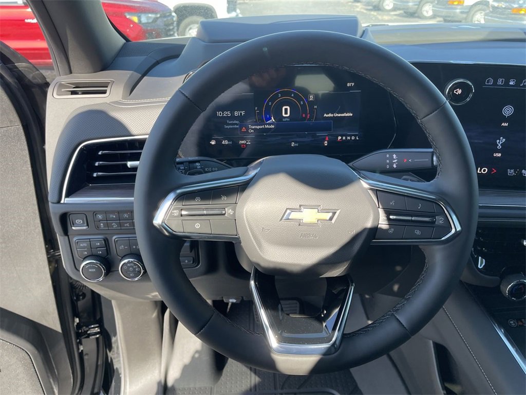 New 2025 Chevrolet Suburban Premier image 14