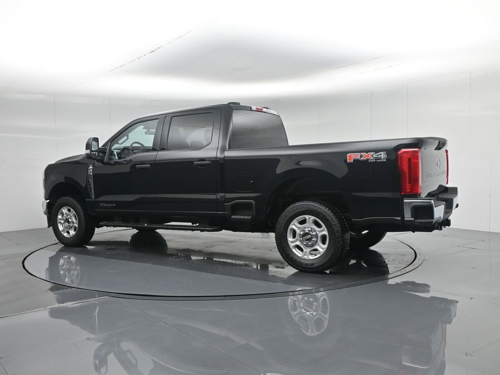 New 2026 Ford F250 XLT w/ FX4 Off-Road Package image 6