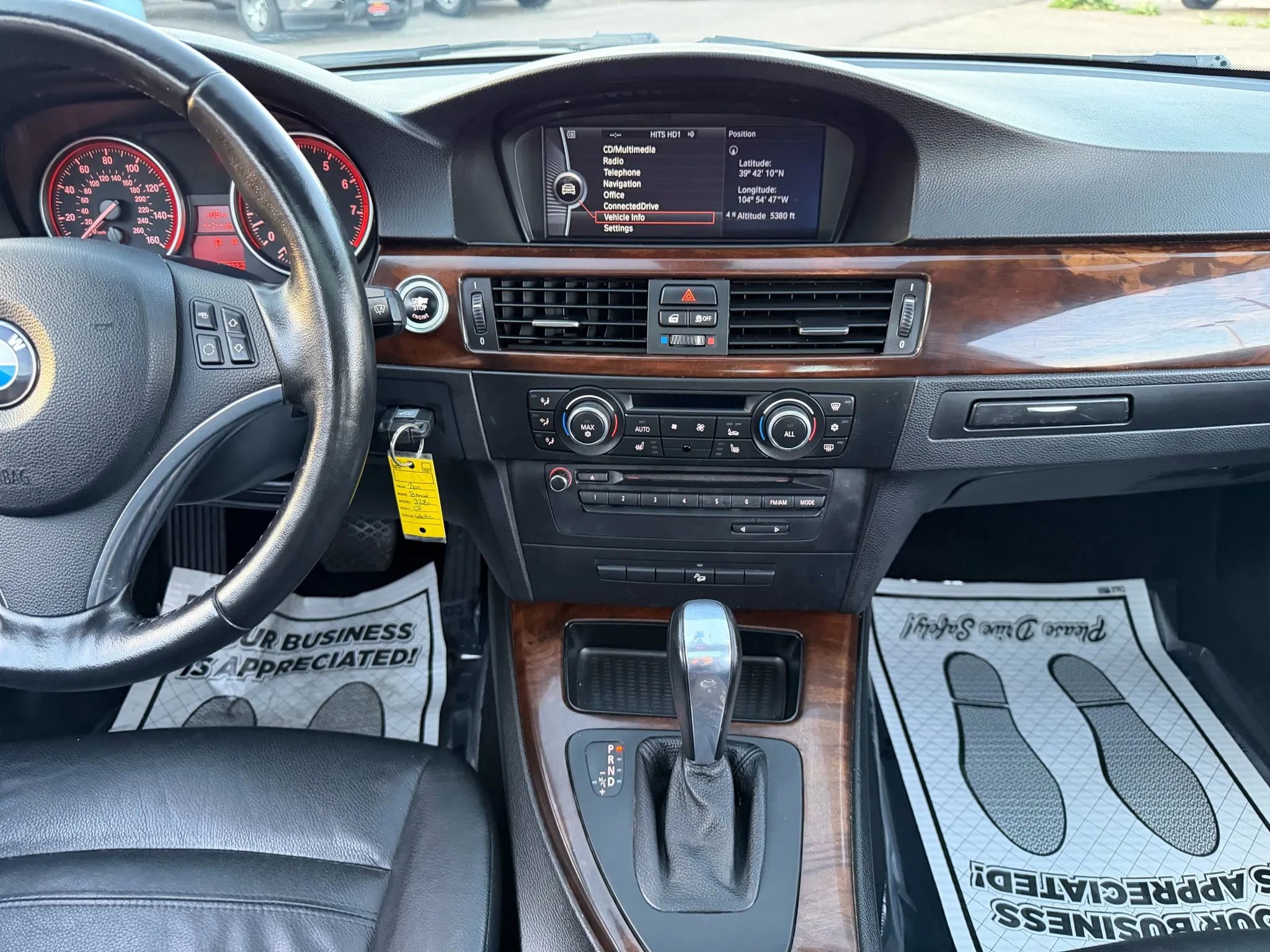 Used 2011 BMW 328i xDrive Coupe image 22