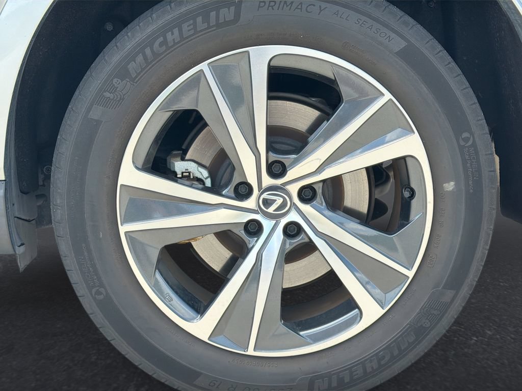 Certified 2023 Lexus RX 350h w/ Cold Area Package AWD/4WD image 31