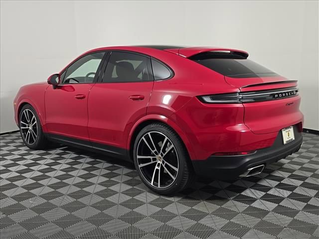 Certified 2026 Porsche Cayenne Coupe AWD/4WD image 3