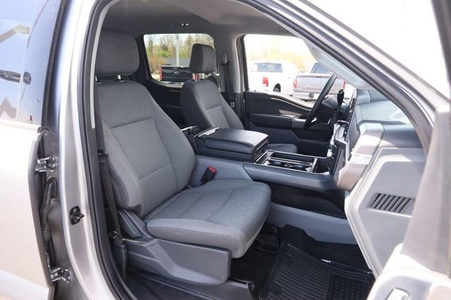 Used 2025 Ford F150 XLT w/ Equipment Group 301A Standard image 26