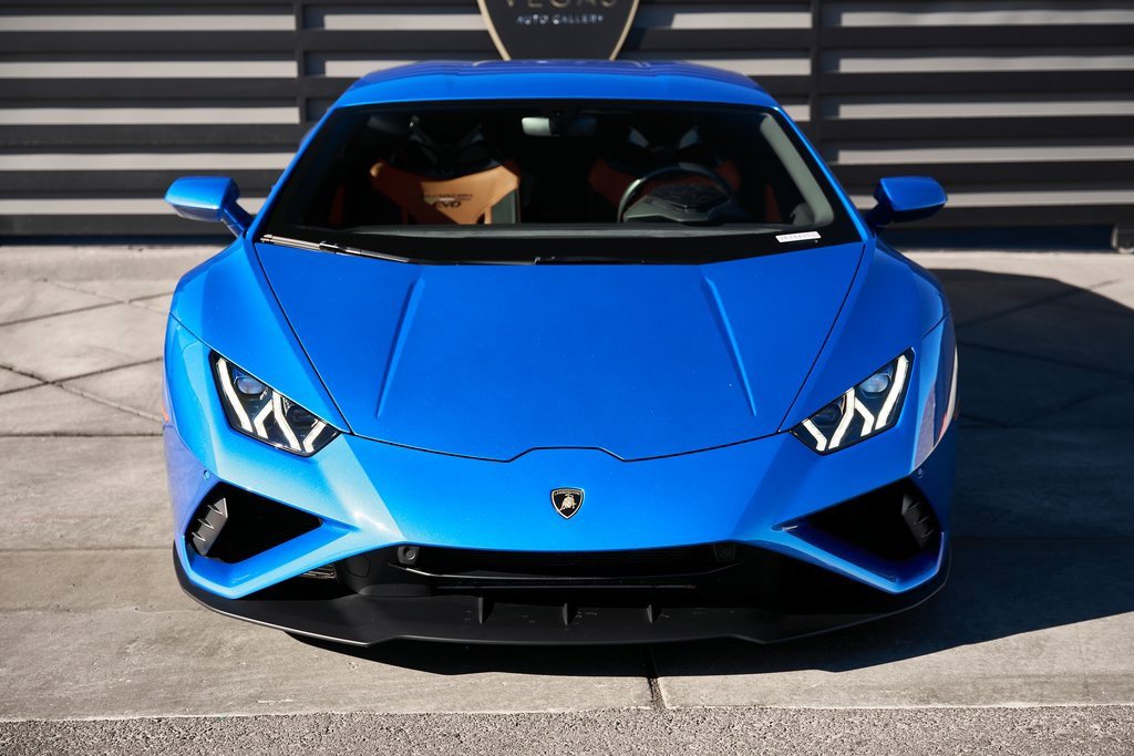 Used 2020 Lamborghini Huracan EVO image 9