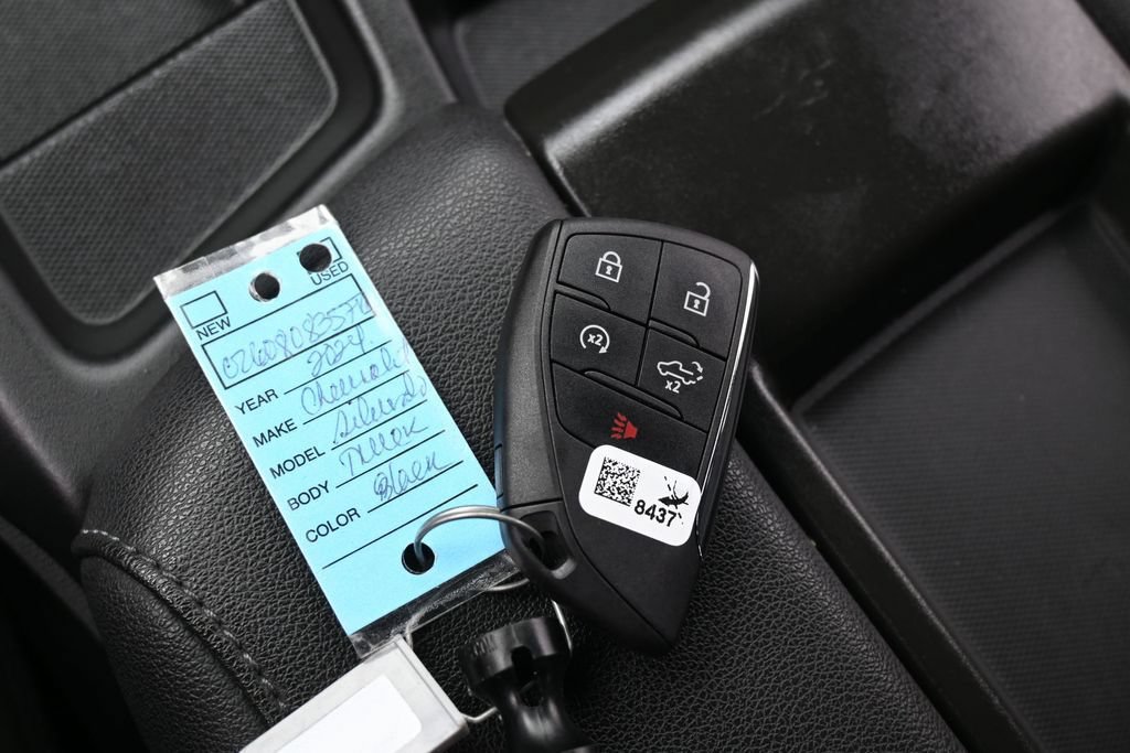 Used 2024 Chevrolet Silverado 1500 LT RWD image 27