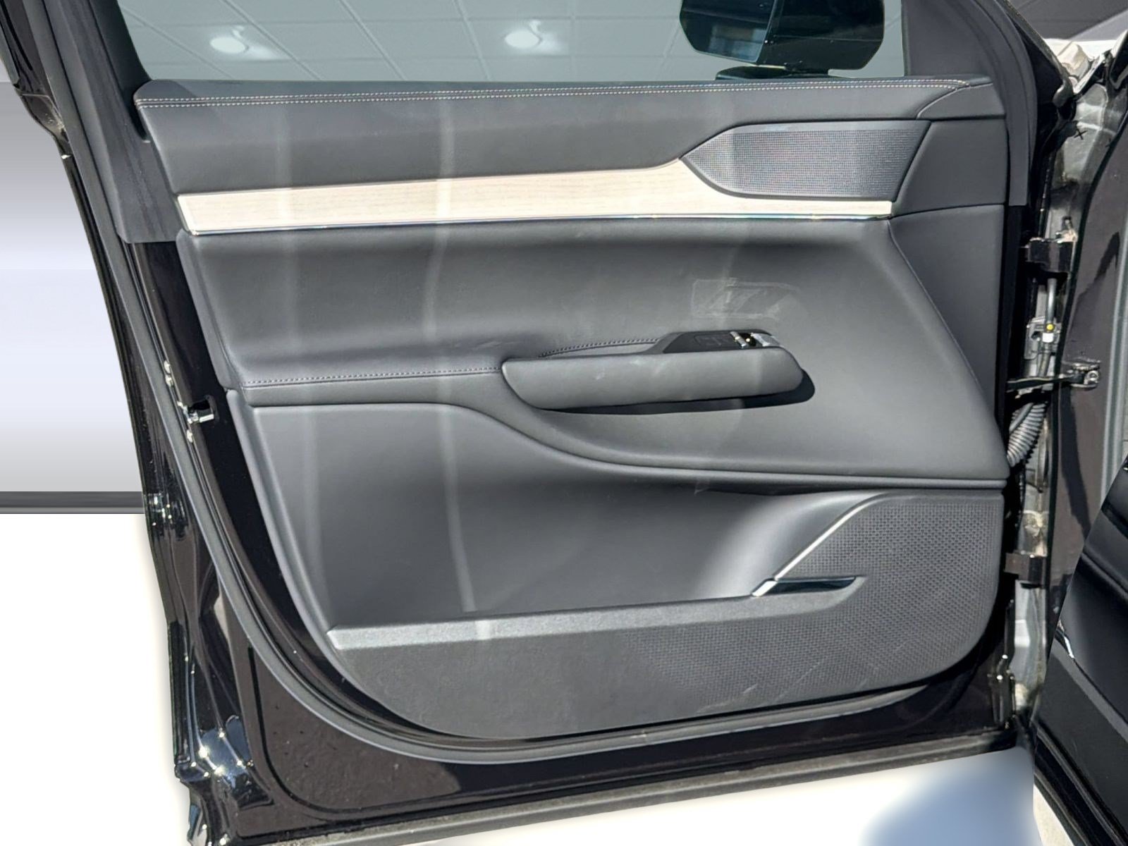New 2026 Volvo EX90 Ultra AWD/4WD image 15