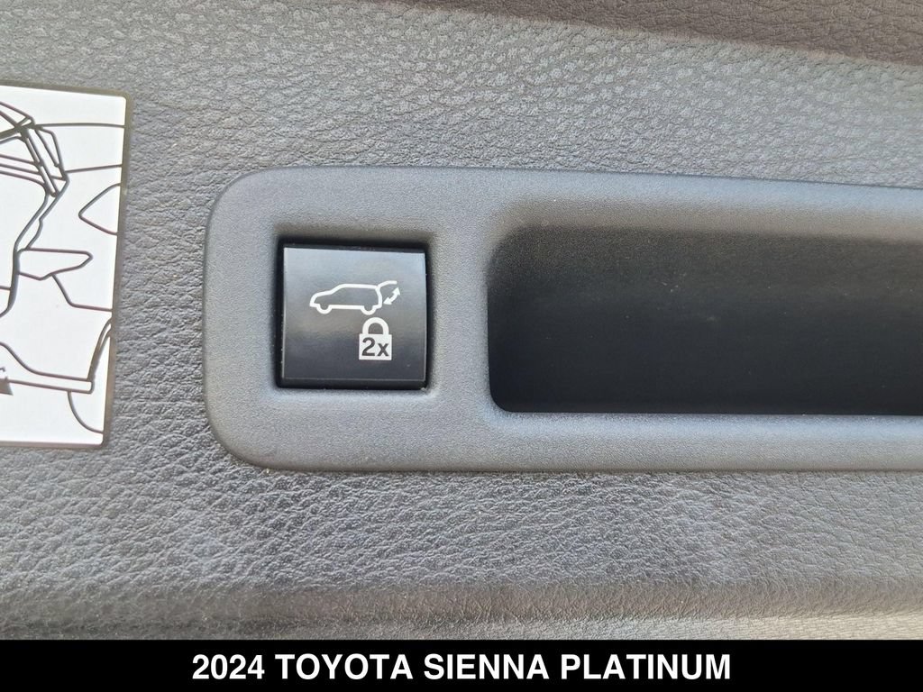 Used 2024 Toyota Sienna Platinum FWD image 25