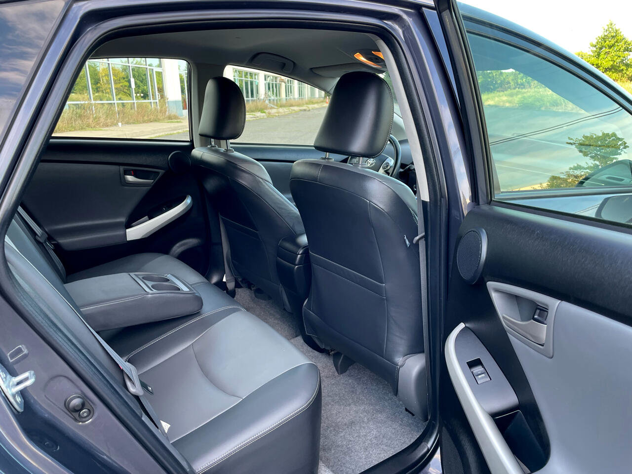 Used 2014 Toyota Prius Three image 16