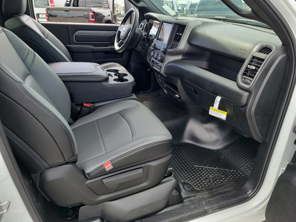 New 2024 RAM 4500 Tradesman RWD image 12