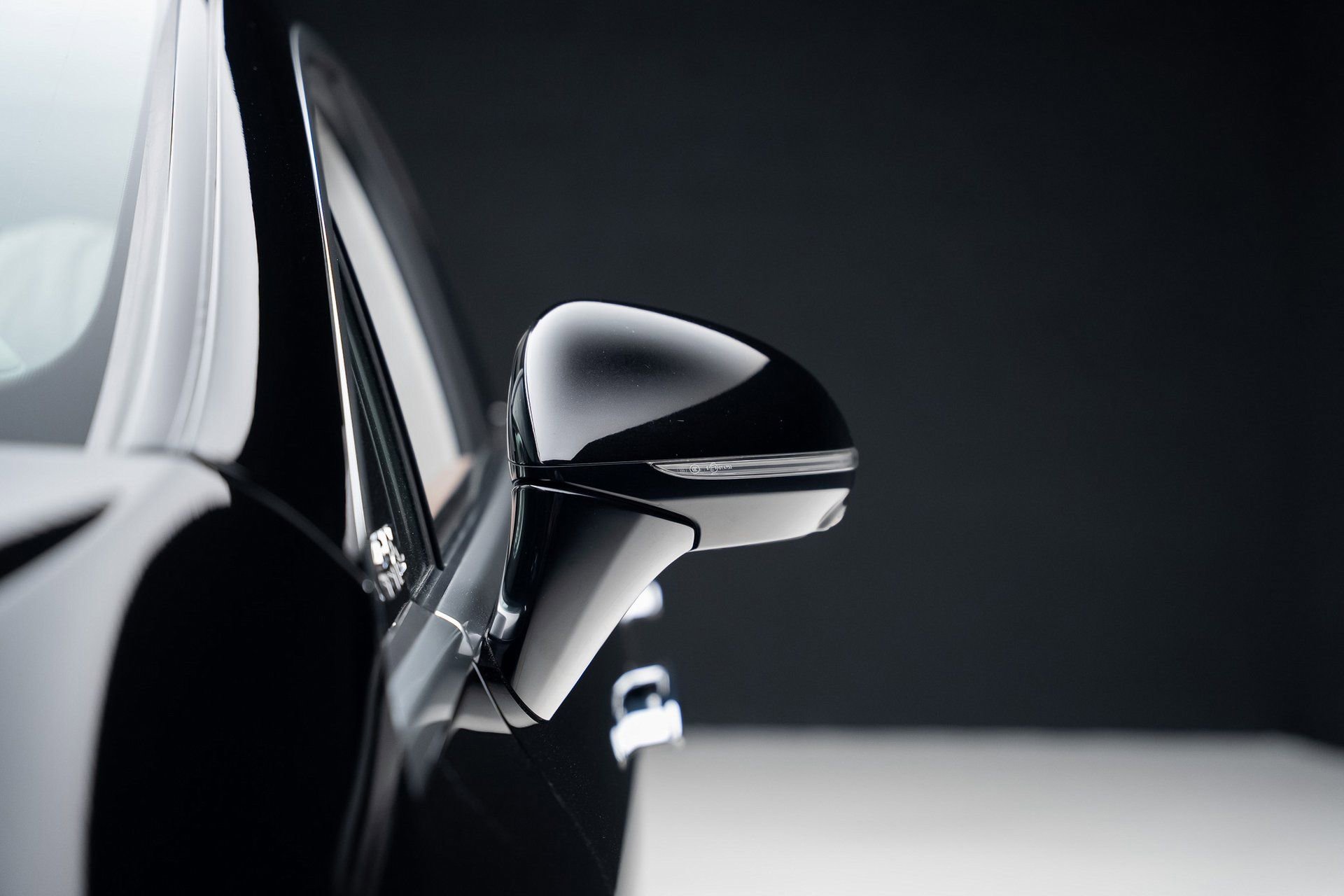 Used 2023 Mercedes-Benz EQS 450+ Sedan w/ AMG Line Exterior Package image 15