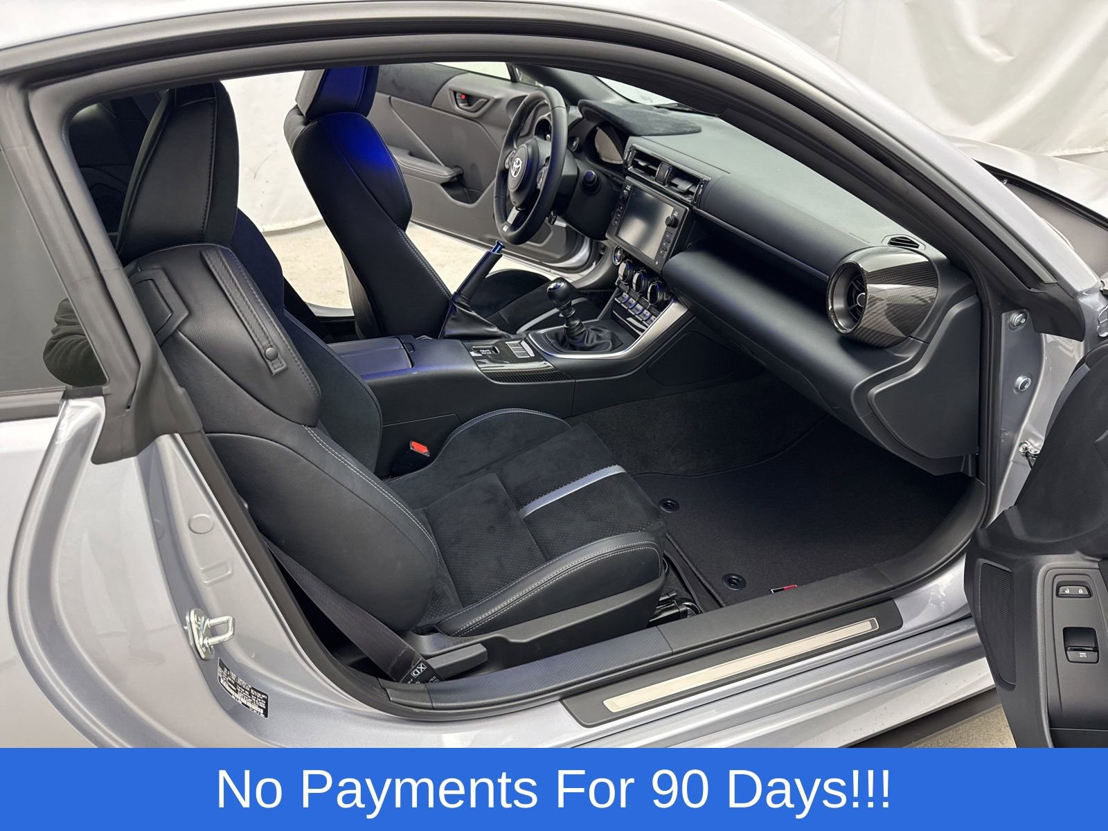 Used 2024 Toyota GR86 Premium image 28