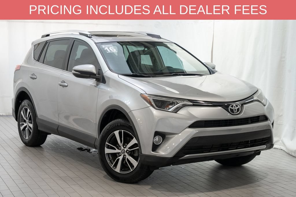 Used 2016 Toyota RAV4 XLE FWD image 1