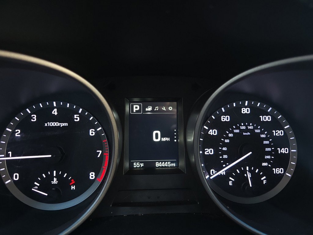 Used 2018 Hyundai Santa Fe Sport image 14