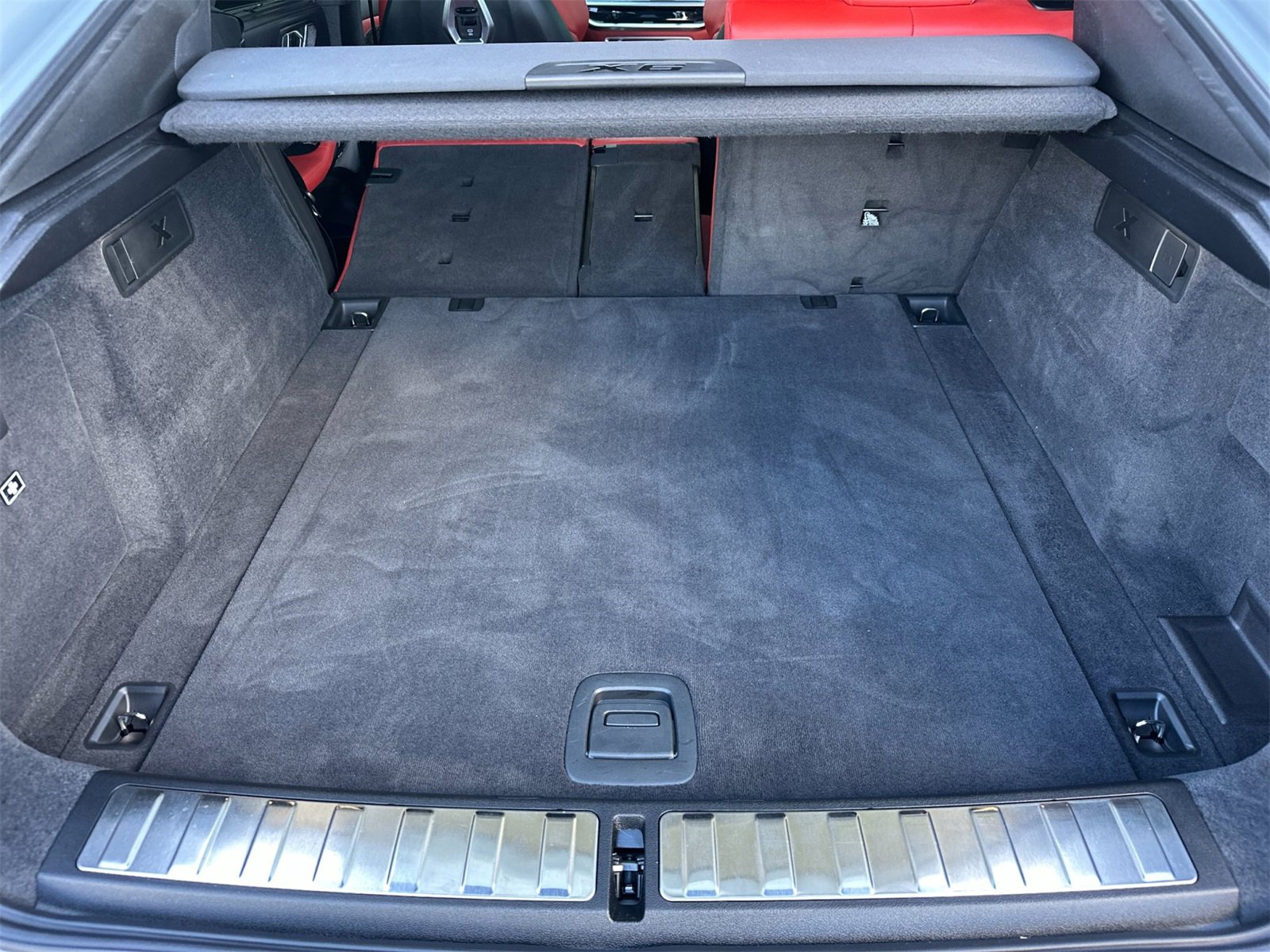 Used 2025 BMW X6 M Competition w/ Executive Package image 16