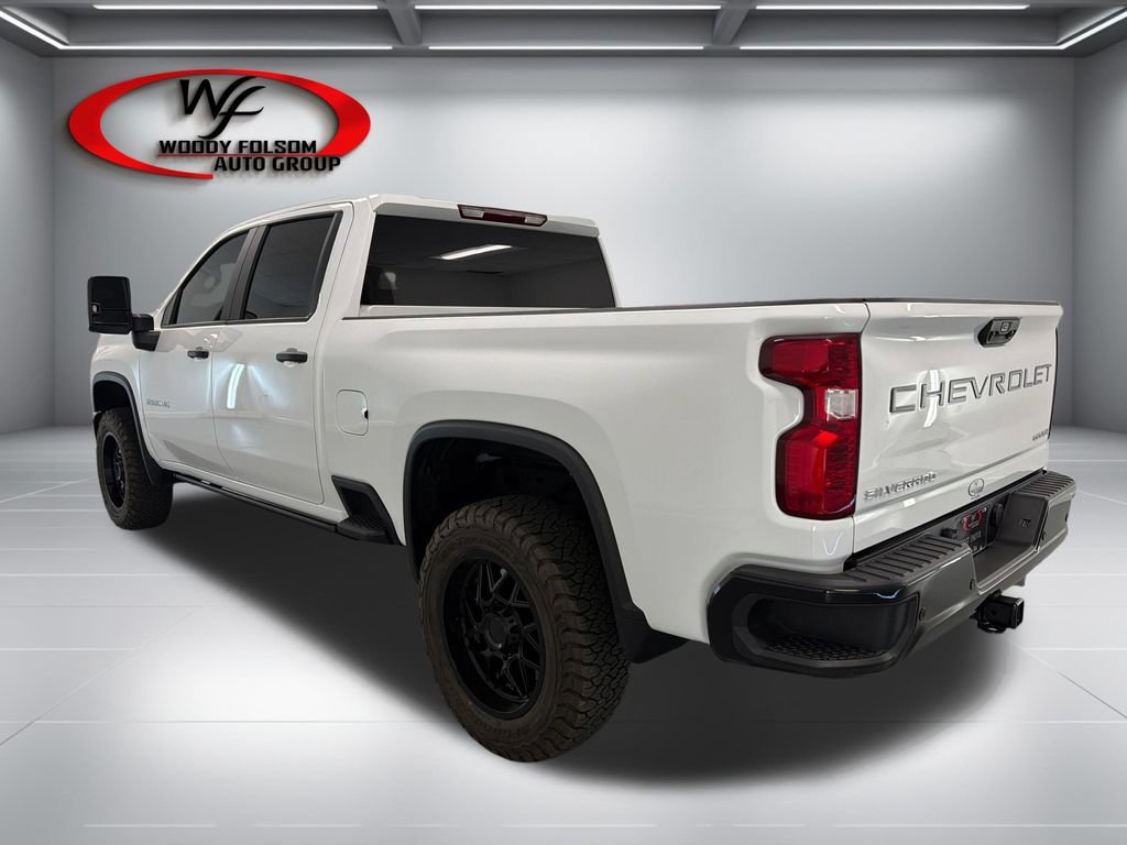 Used 2025 Chevrolet Silverado 2500 Custom w/ Custom Value Package AWD/4WD image 2