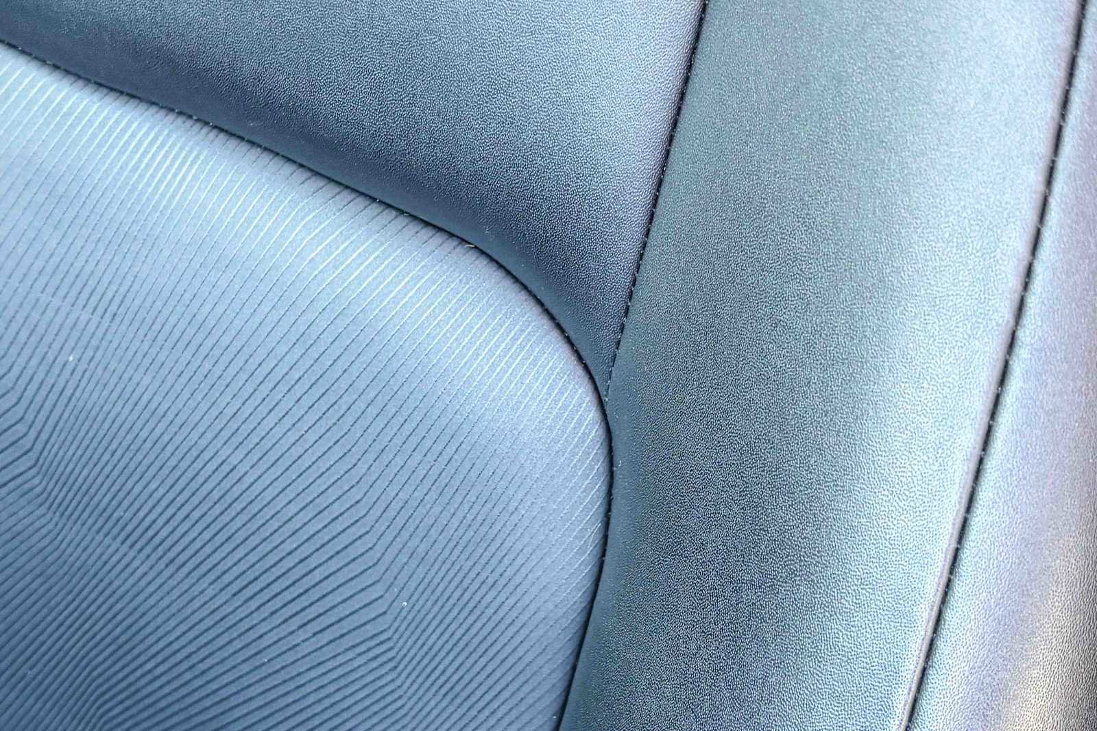 Used 2014 Lexus CT 200h image 24