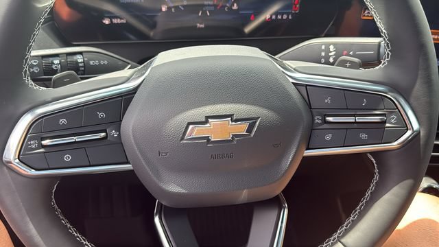 New 2027 Chevrolet Traverse LT w/ Driver Confidence Package FWD image 16