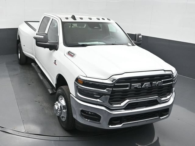 New 2026 RAM 3500 Tradesman AWD/4WD image 37