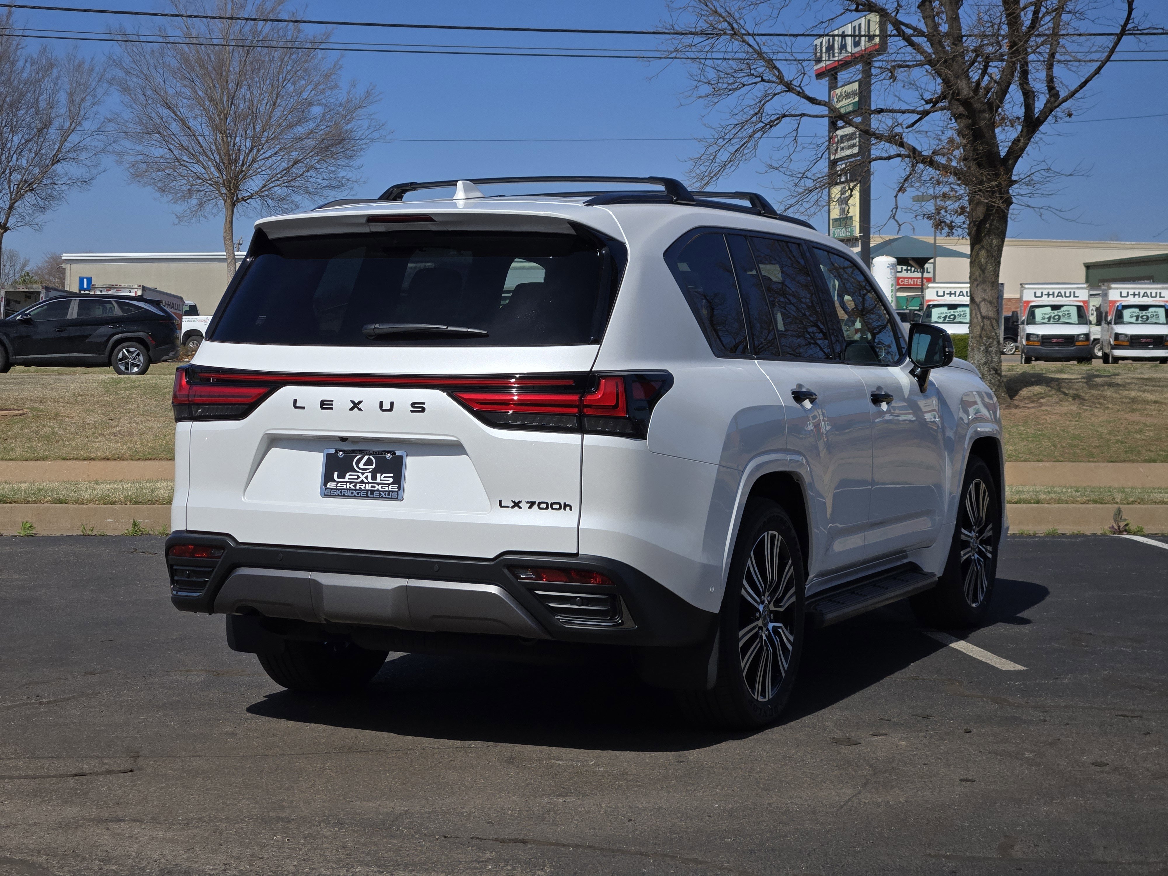 New 2026 Lexus LX 700h Luxury w/ Appearance Package image 4