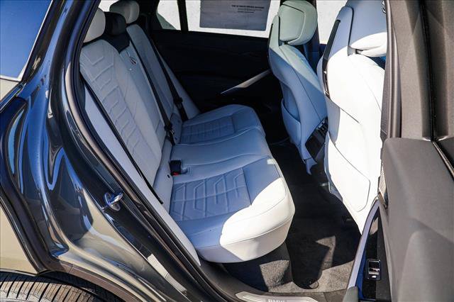 New 2027 BMW X5 xDrive40i w/ Luxury Front Seating Package AWD/4WD image 21