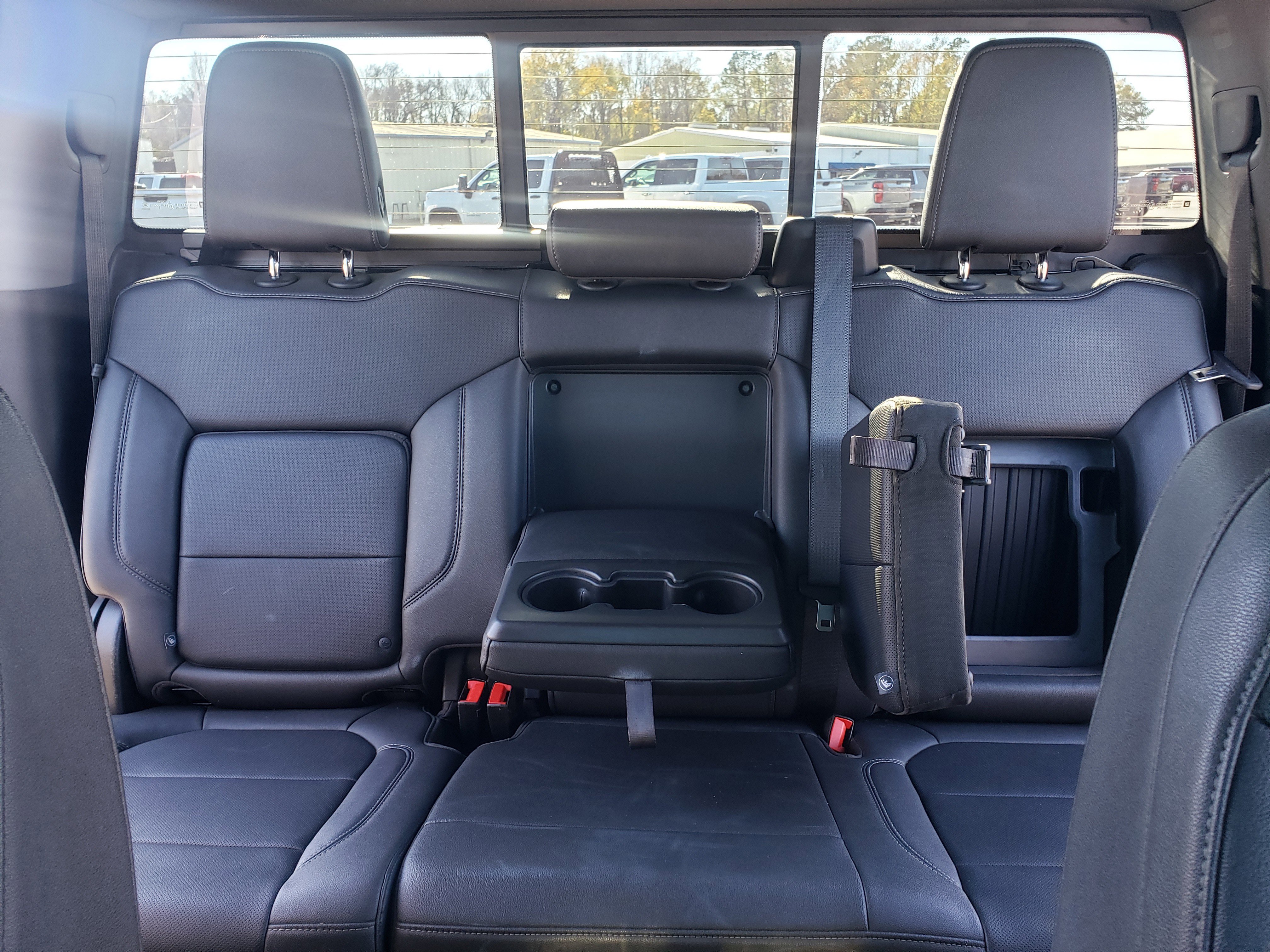 Used 2022 Chevrolet Silverado 2500 LTZ w/ LTZ Premium Package image 32