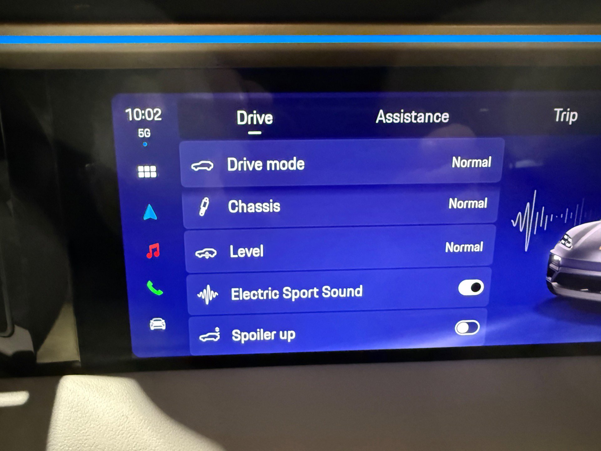 Used 2024 Porsche Macan 4 Electric w/ Premium Package image 46