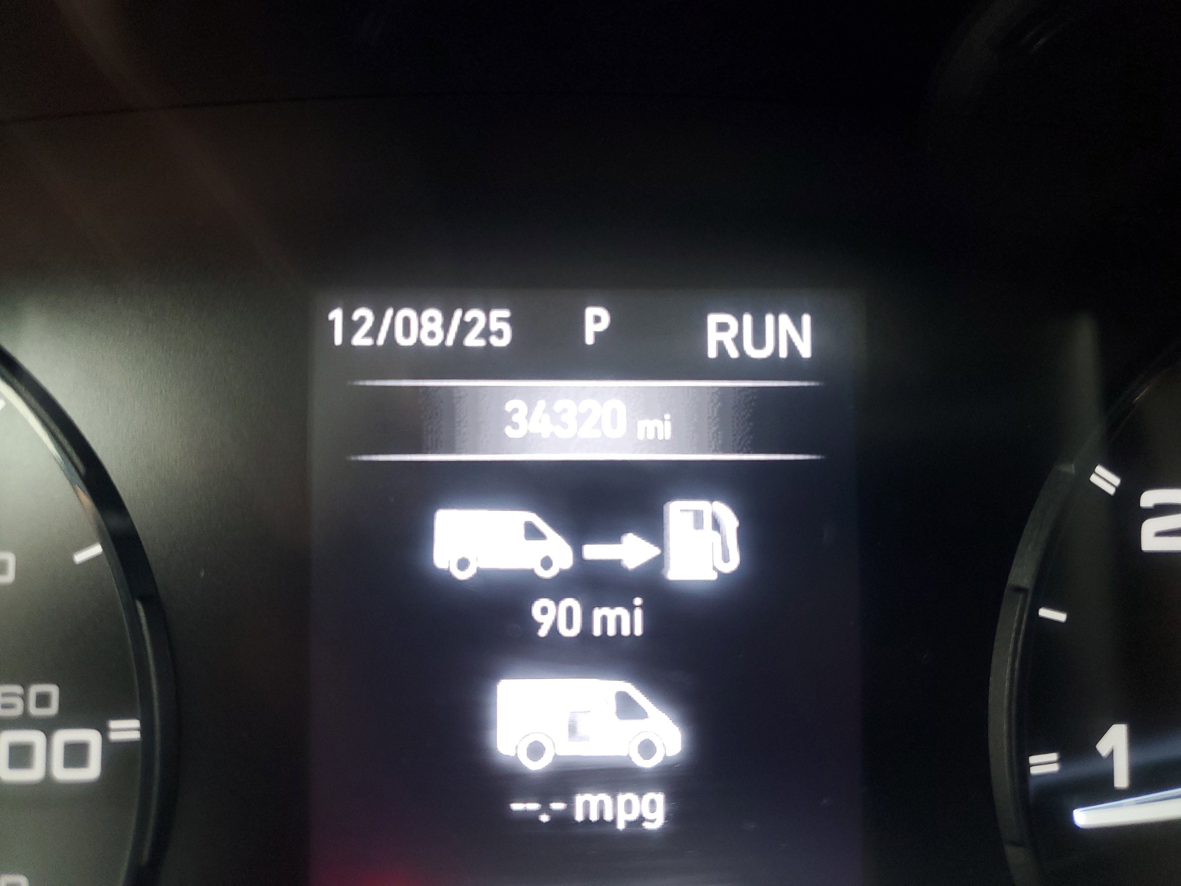 Used 2025 RAM ProMaster 2500 w/ Convenience Group image 25