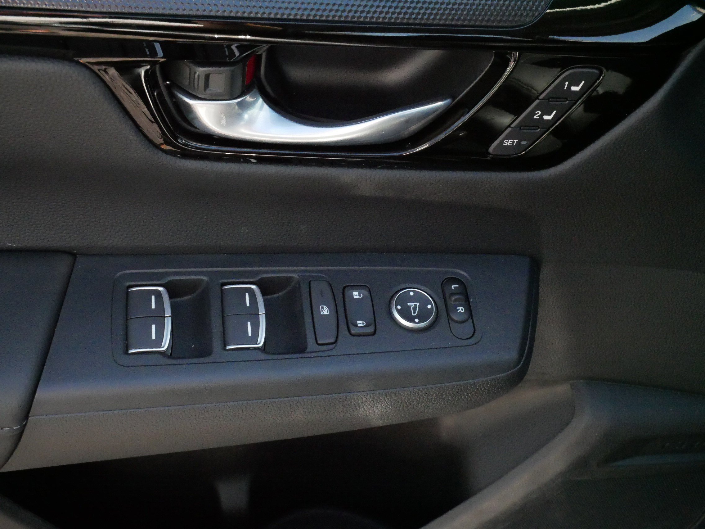 Certified 2026 Honda CR-V EX-L image 19