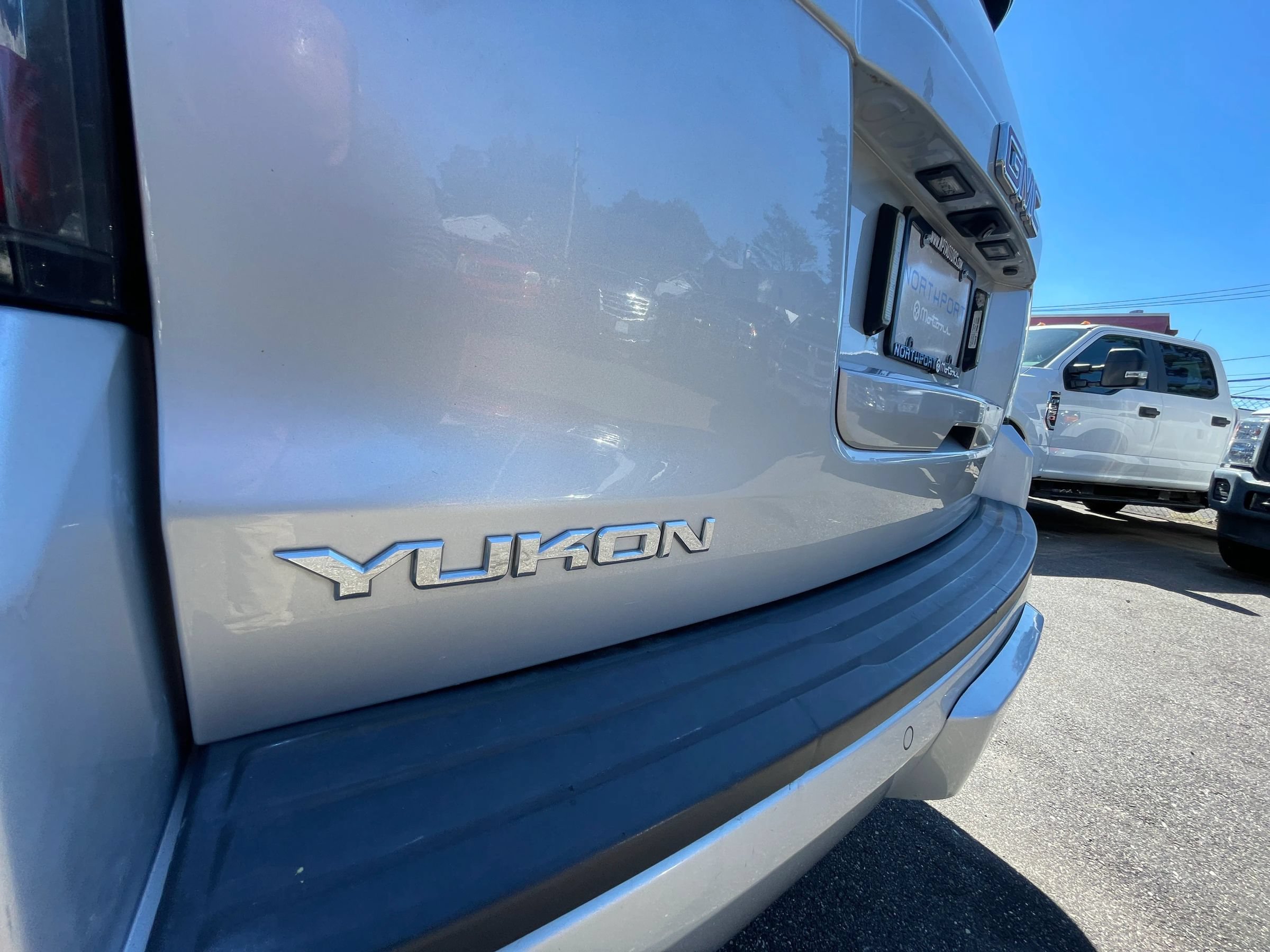 Used 2015 GMC Yukon SLE w/ HD Trailering Package AWD/4WD image 36